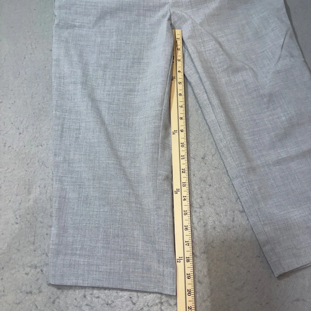 Daisy Fuentes Womens 12P Light Grey Heather Dress Pants Cropped‎ Capris Stretch